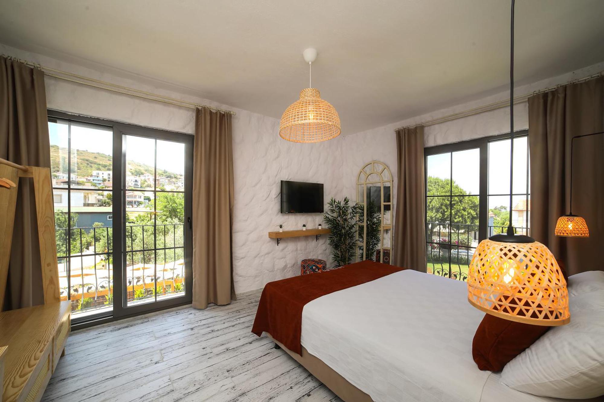 Huzurla Otel Σμύρνη Εξωτερικό φωτογραφία