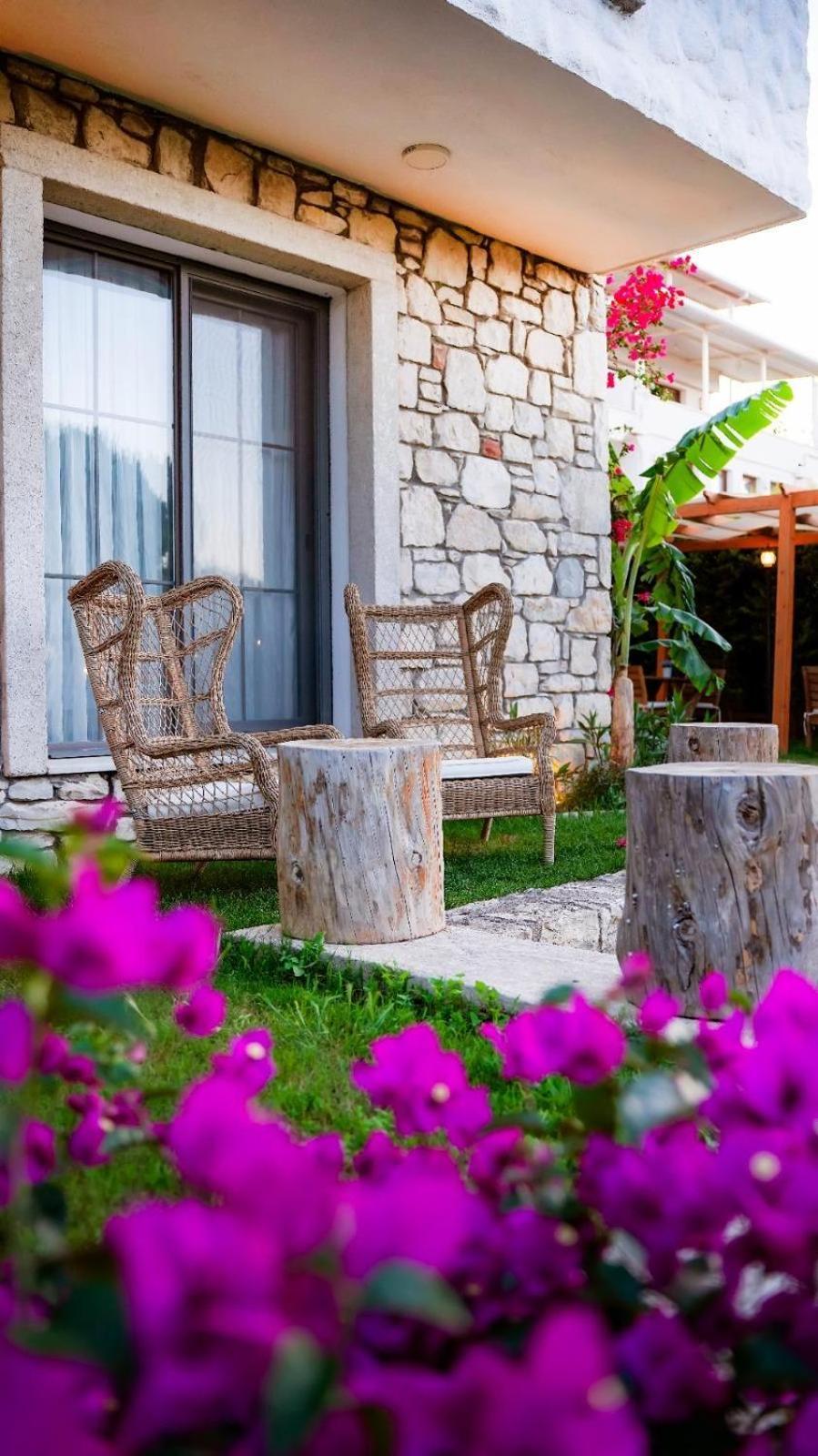 Huzurla Otel Σμύρνη Εξωτερικό φωτογραφία