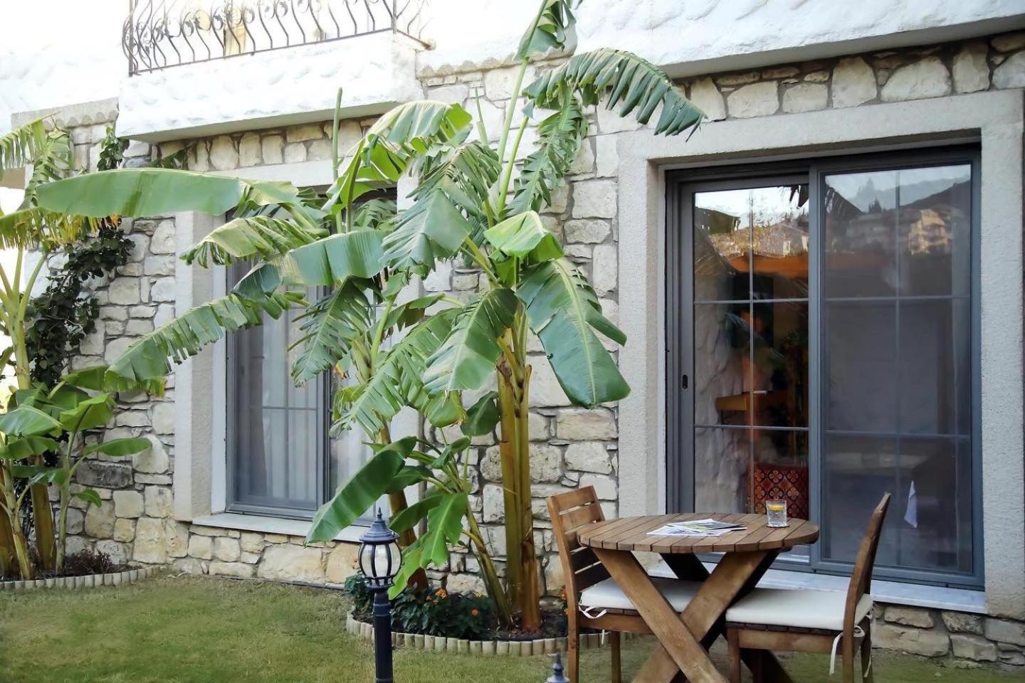 Huzurla Otel Σμύρνη Εξωτερικό φωτογραφία