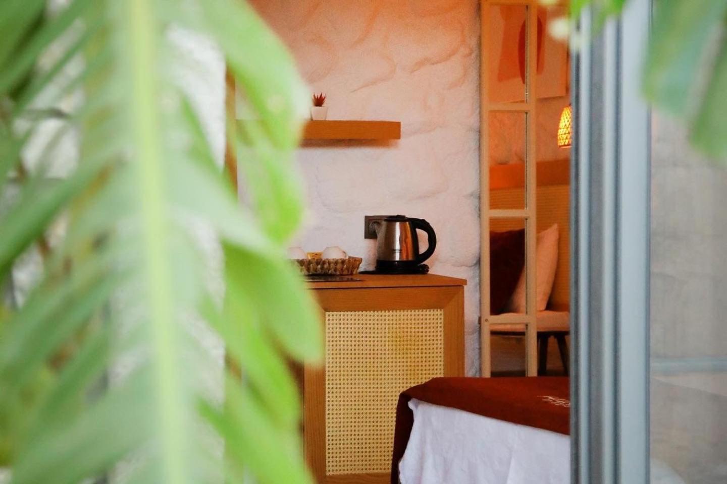 Huzurla Otel Σμύρνη Εξωτερικό φωτογραφία